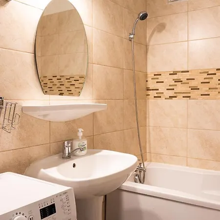 Old Town Cozy - Square - Location