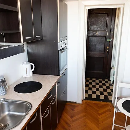 Old Town Cozy - Square - Location * בוקרשט